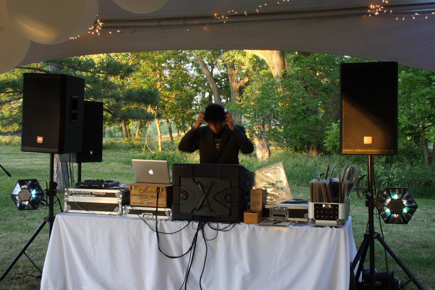 Your First Wedding Dj Gig What Equipment Do You Need