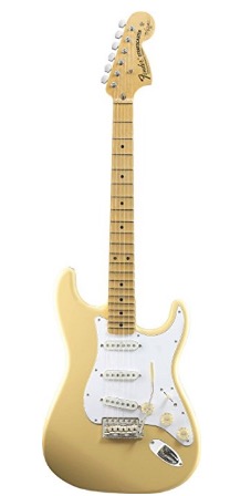 Fender-yngwie-malmsteen-stratocaster-scalloped-maple-fretboard-vintage-white-review