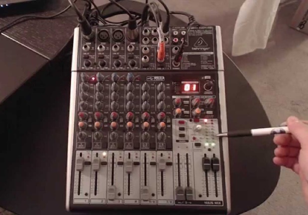 Best-podcasting-mixer-behringer