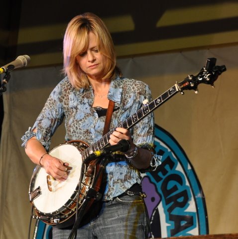 Alison Brown Banjo Player