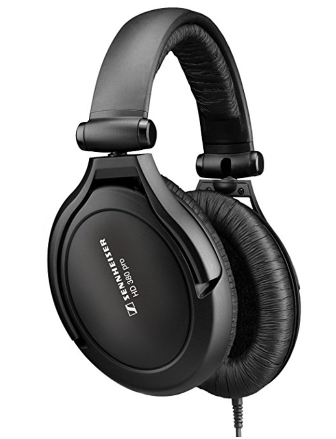 Best Headphones For Binaural Beats Reviews, Buying Guide and FAQs 2022