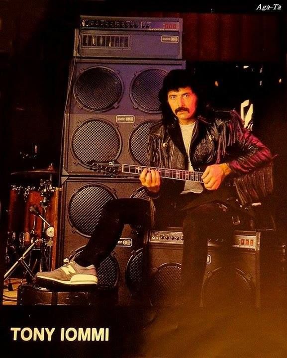 Iommi Sunn Amp Ironbird Guitar